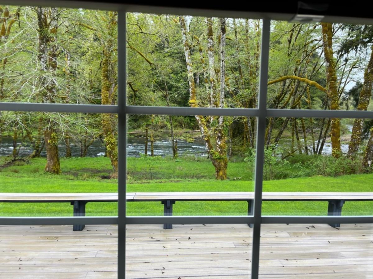 A Relaxing Getaway-A Backwoods Cabin Solduc River Beaver المظهر الخارجي الصورة