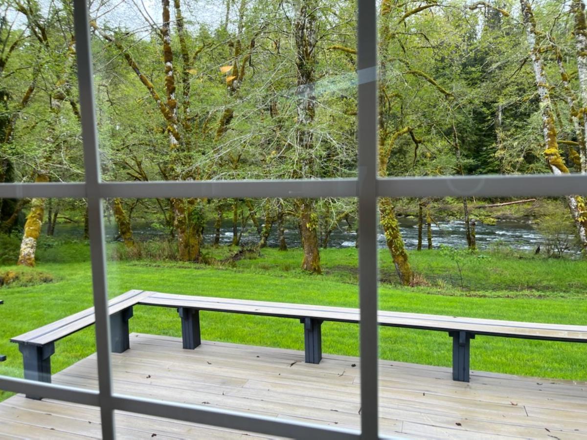 A Relaxing Getaway-A Backwoods Cabin Solduc River Beaver المظهر الخارجي الصورة